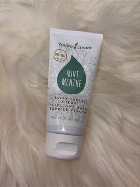 Young Living Mint Menthe Satin Facial Scrub